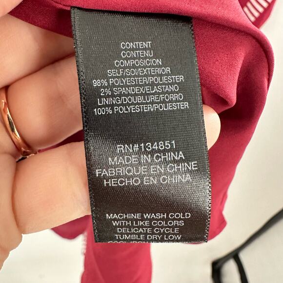 Charles Henry‎ Size S Dress Printed Mini Long Sleeve Dress V-Neck Burgundy Geo - Picture 7 of 13